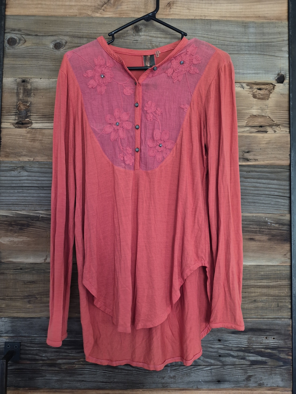 NWT ARATTA Long-Sleeve Crochet Yoke Tunic Top - Coral Pink Size Small